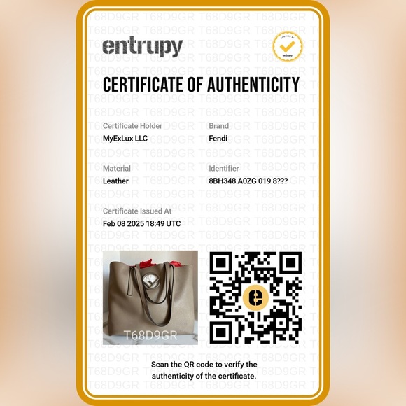 Authentic Fendi tote! Such a cute travel bag, but not bulky. Super trendy! W/COA - Picture 16 of 16